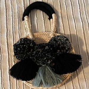 Stylish Woven Tote with Tassels